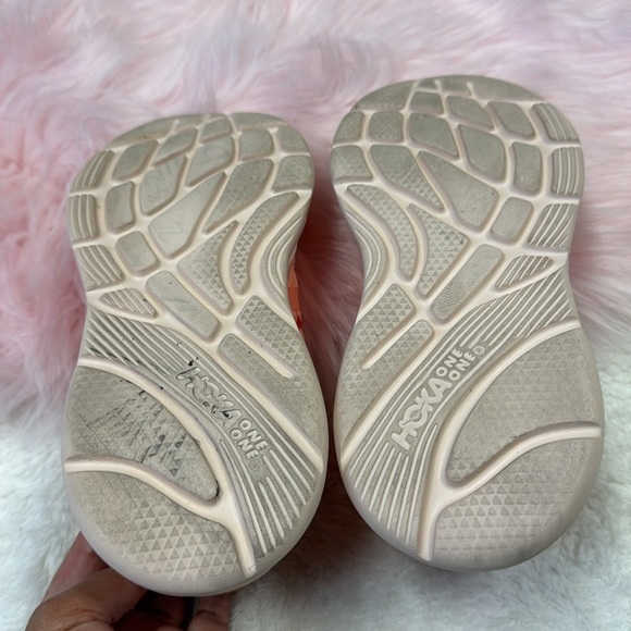 HOKA ONE ON ONE WOMENS SHOES SIZE 6 - Picture 5 of 7